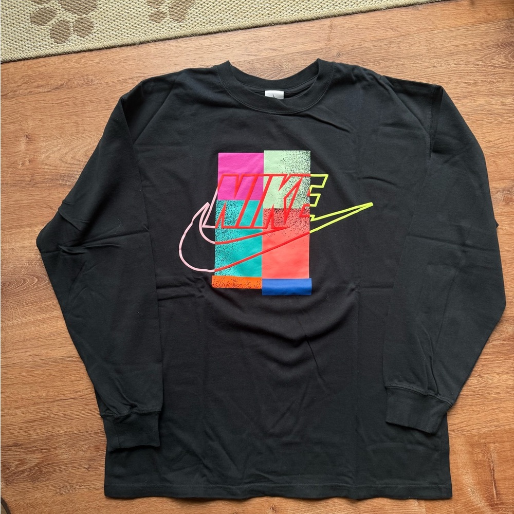 Nike Black Crew Neck Tee with Nike Swoosh Tag